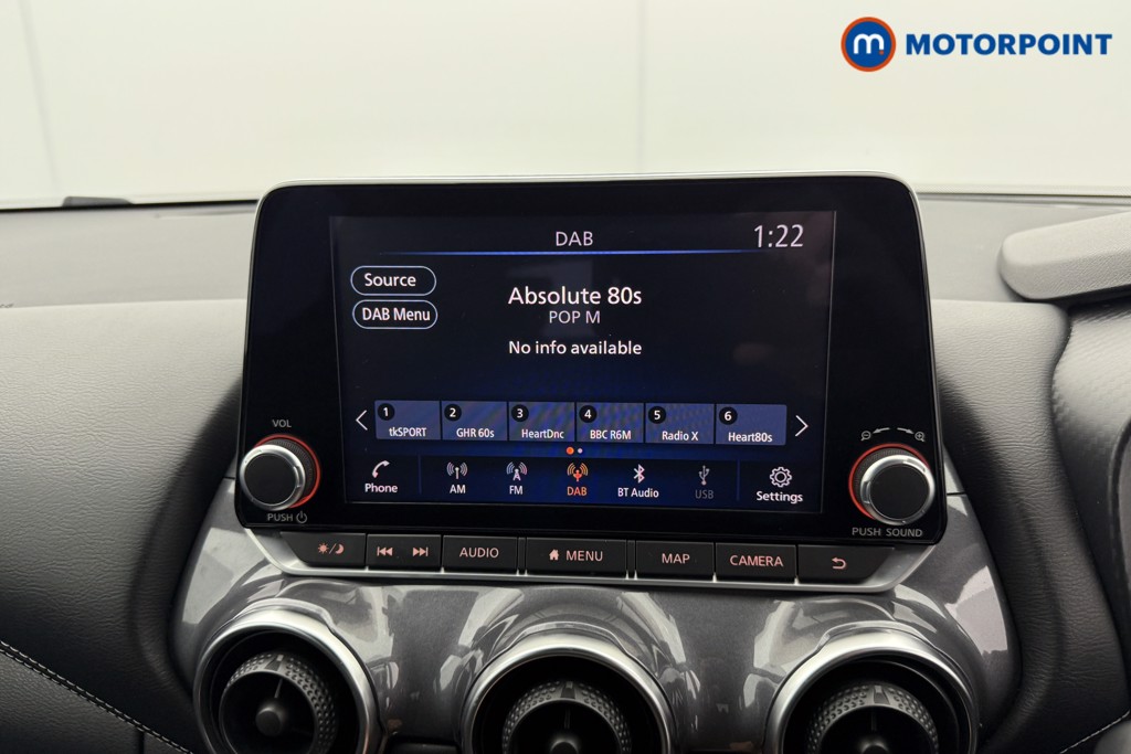 Nissan Juke N-Connecta Automatic Petrol SUV - Stock Number (1566898) - 6th supplementary image