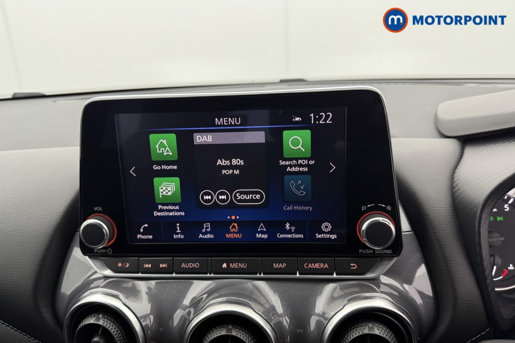 Nissan Juke N-Connecta Automatic Petrol SUV - Stock Number (1566898) - 8th supplementary image