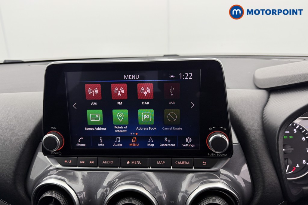 Nissan Juke N-Connecta Automatic Petrol SUV - Stock Number (1566898) - 9th supplementary image