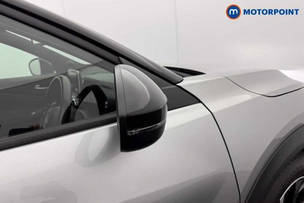 Nissan Juke N-Connecta Automatic Petrol SUV - Stock Number (1566898) - 18th supplementary image