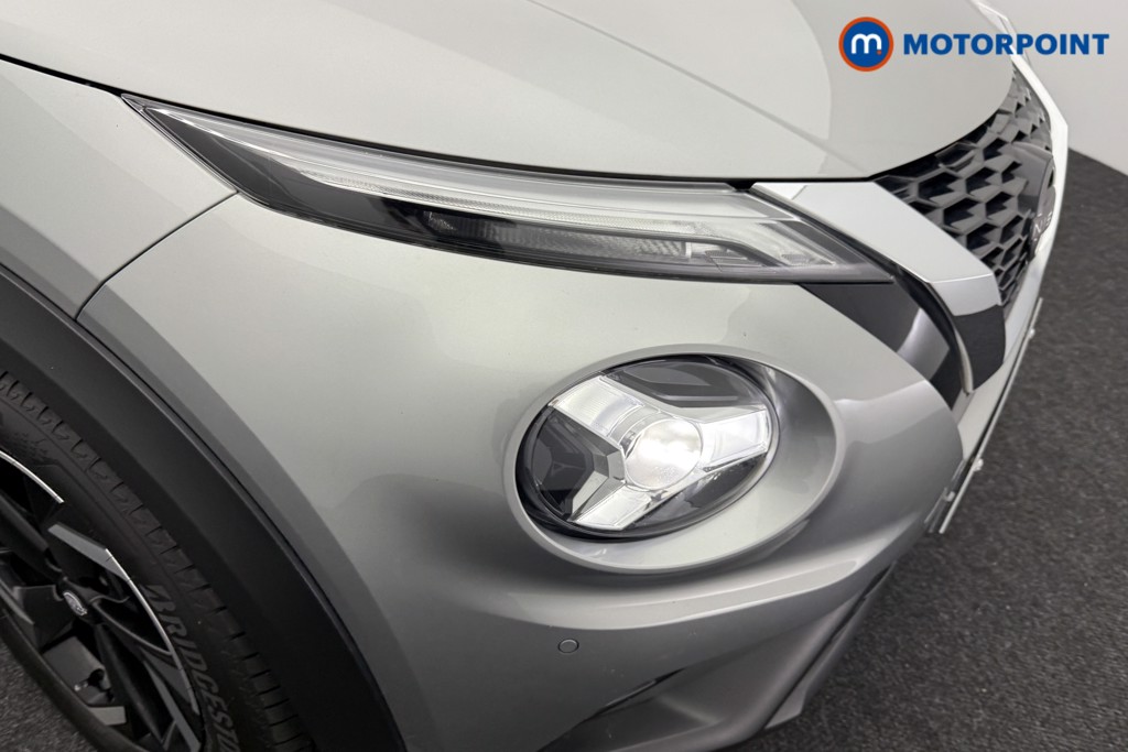 Nissan Juke N-Connecta Automatic Petrol SUV - Stock Number (1566898) - 26th supplementary image