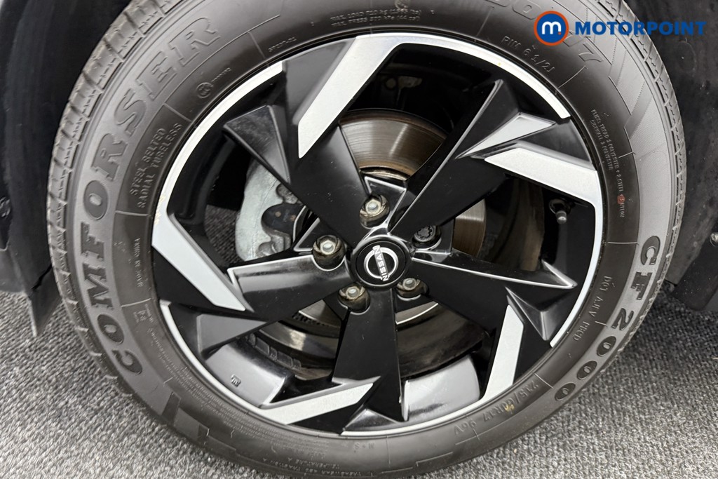 Nissan Juke N-Connecta Automatic Petrol SUV - Stock Number (1566898) - 28th supplementary image