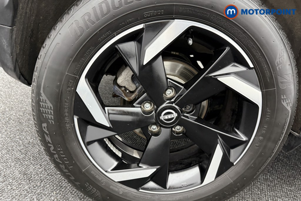 Nissan Juke N-Connecta Automatic Petrol SUV - Stock Number (1566898) - 30th supplementary image