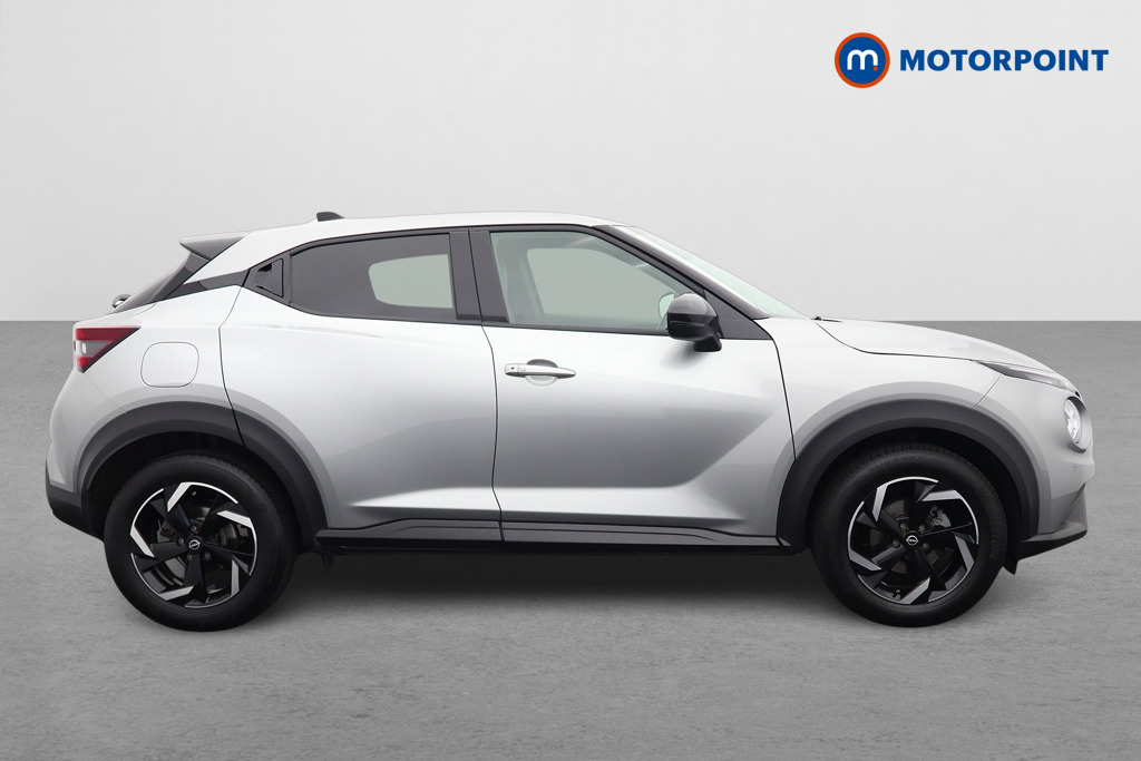 Nissan Juke N-Connecta Automatic Petrol SUV - Stock Number (1566898) - Drivers side