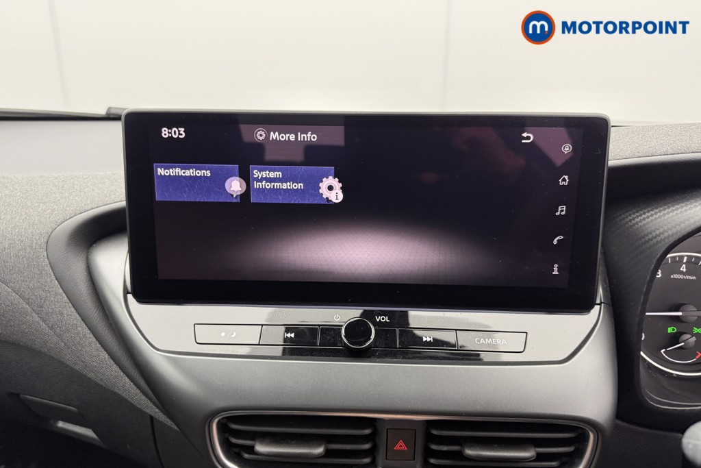 Nissan Juke Acenta Premium Automatic Petrol SUV - Stock Number (1566906) - 7th supplementary image