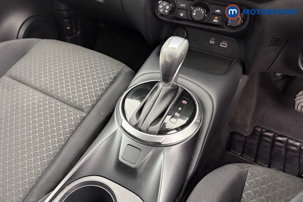 Nissan Juke Acenta Premium Automatic Petrol SUV - Stock Number (1566906) - 10th supplementary image