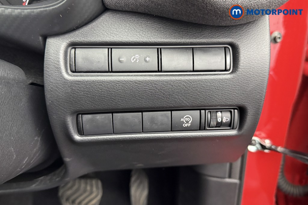 Nissan Juke Acenta Premium Automatic Petrol SUV - Stock Number (1566906) - 13th supplementary image