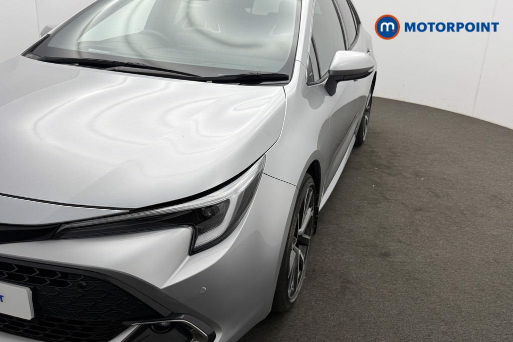 Toyota Corolla Excel Automatic Petrol-Electric Hybrid Hatchback - Stock Number (1567219) - 21st supplementary image
