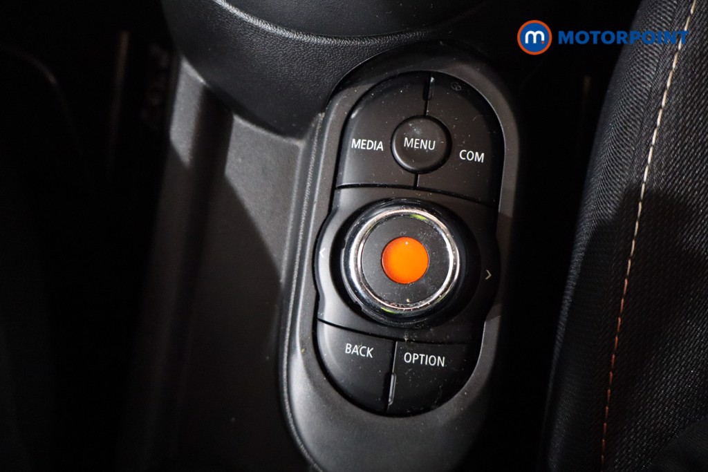 Mini Hatchback Cooper Classic Manual Petrol Hatchback - Stock Number (1567418) - 19th supplementary image