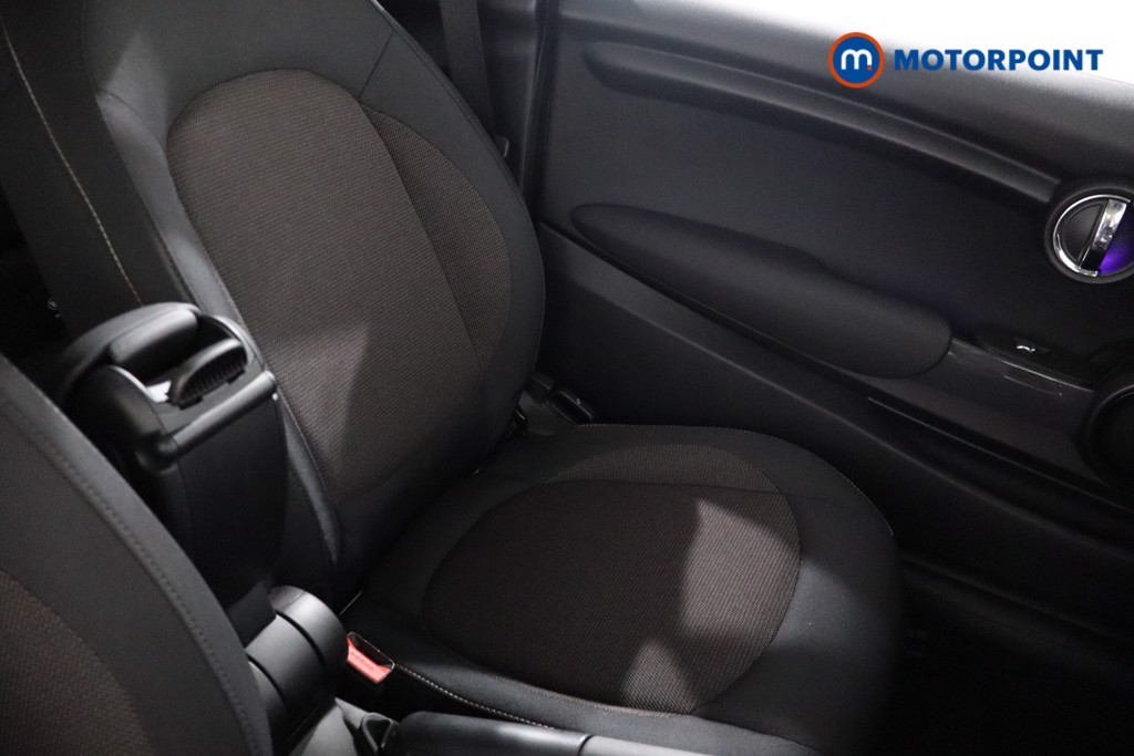 Mini Hatchback Cooper Classic Manual Petrol Hatchback - Stock Number (1567418) - 24th supplementary image