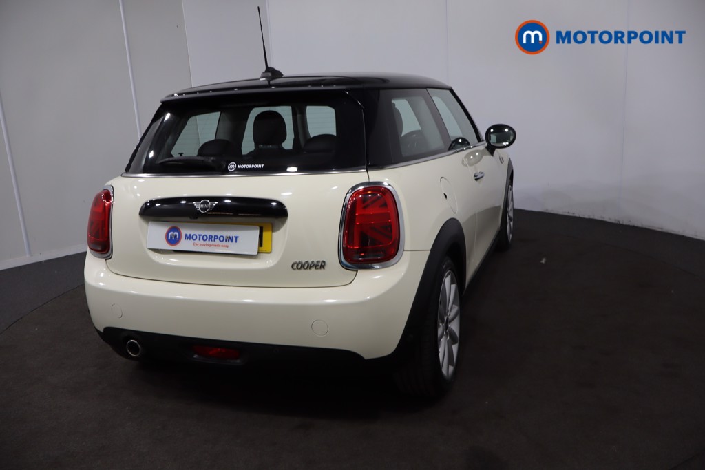 Mini Hatchback Cooper Classic Manual Petrol Hatchback - Stock Number (1567418) - 29th supplementary image
