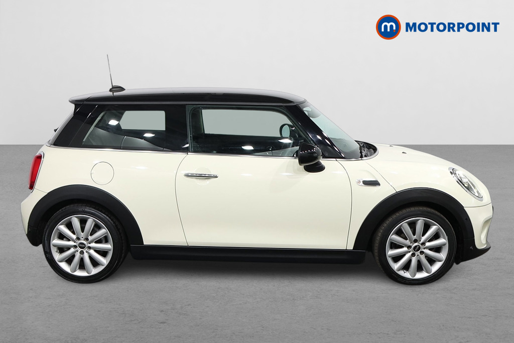 Mini Hatchback Cooper Classic Manual Petrol Hatchback - Stock Number (1567418) - Drivers side