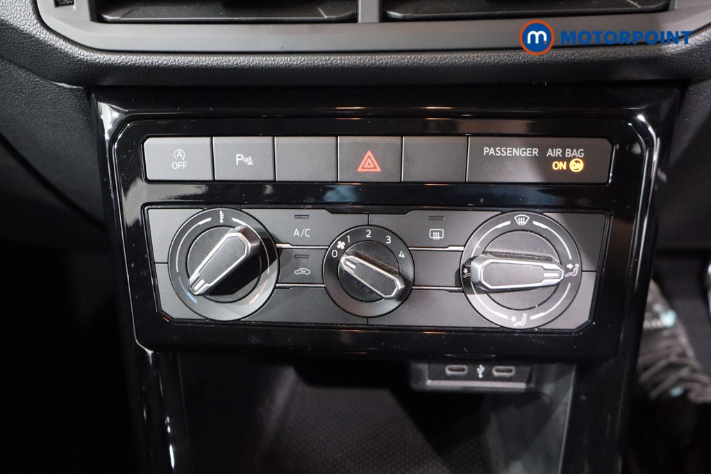 Volkswagen T-Cross Black Edition Manual Petrol SUV - Stock Number (1567507) - 16th supplementary image
