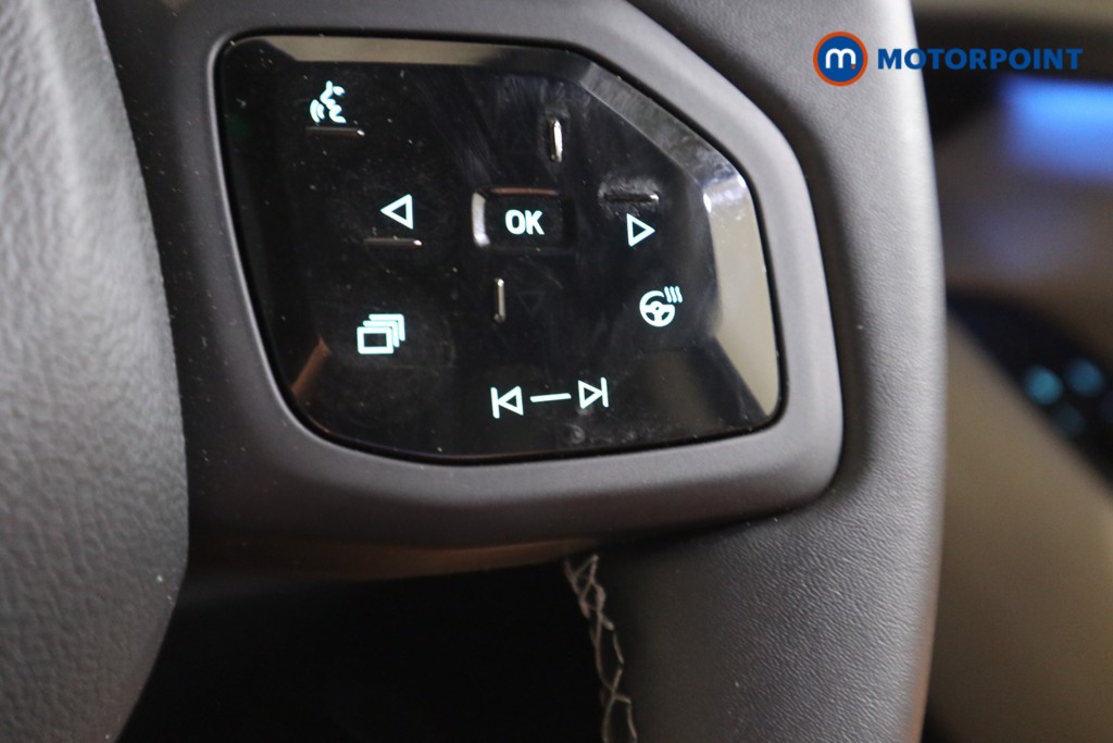 Ford Explorer Premium Automatic Electric SUV - Stock Number (1567689) - 5th supplementary image