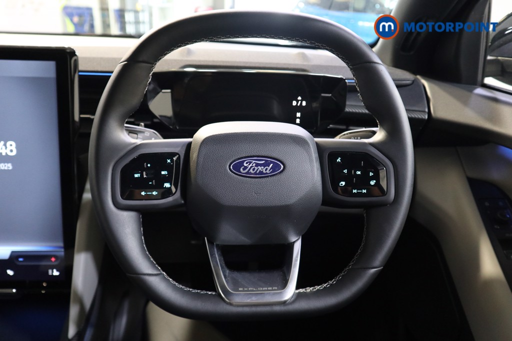 Ford Explorer Premium Automatic Electric SUV - Stock Number (1567690) - 2nd supplementary image