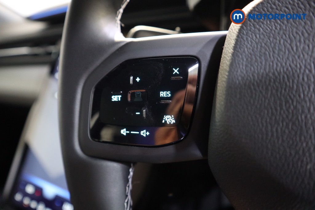 Ford Explorer Premium Automatic Electric SUV - Stock Number (1567716) - 4th supplementary image