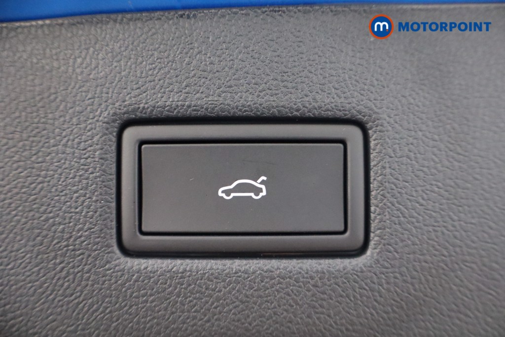 Ford Explorer Premium Automatic Electric SUV - Stock Number (1567725) - 36th supplementary image