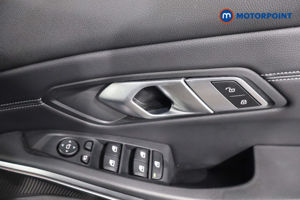 BMW 3 Series Se Pro Automatic Diesel Saloon - Stock Number (1567800) - 21st supplementary image
