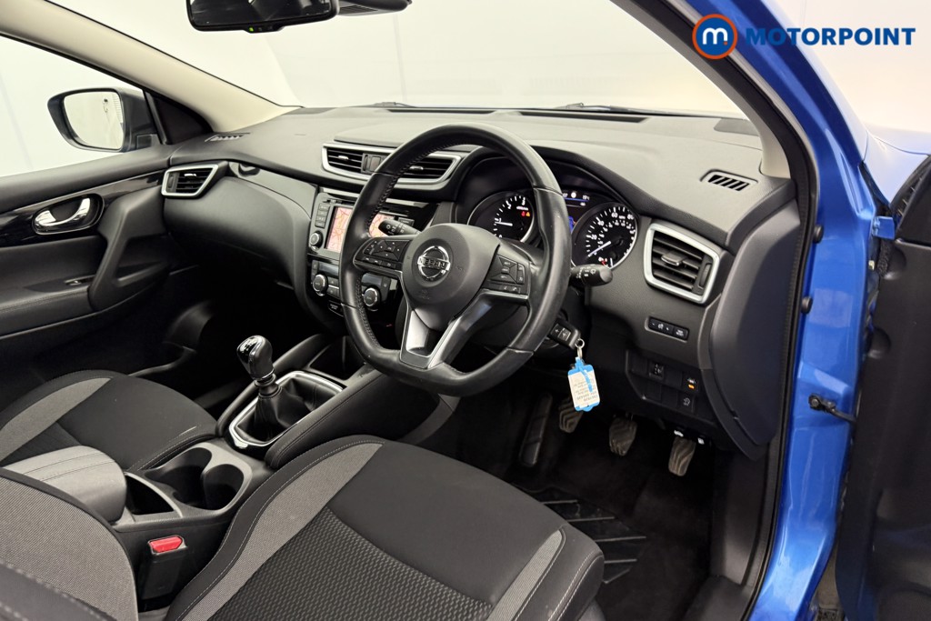 Nissan Qashqai Acenta Premium Manual Diesel SUV - Stock Number (1567829) - 4th supplementary image