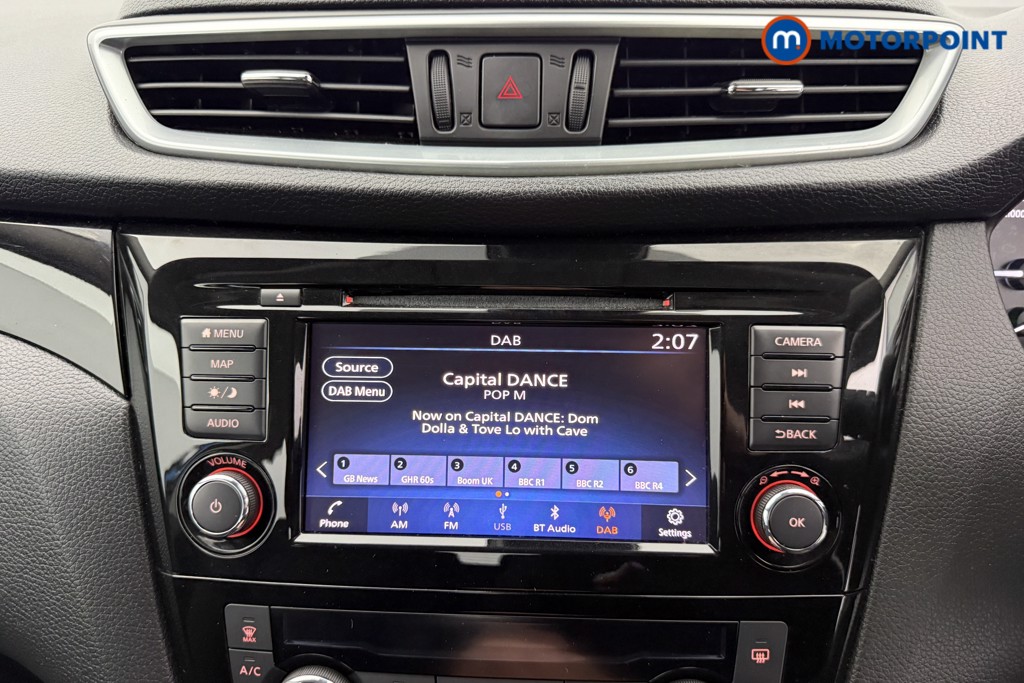 Nissan Qashqai Acenta Premium Manual Diesel SUV - Stock Number (1567829) - 6th supplementary image