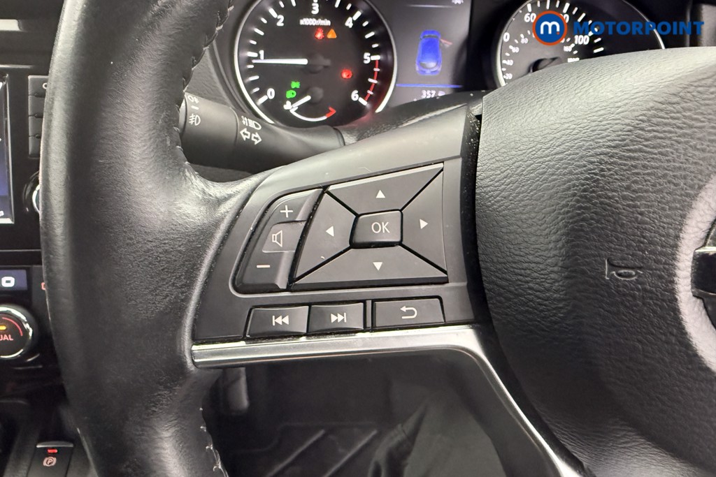 Nissan Qashqai Acenta Premium Manual Diesel SUV - Stock Number (1567829) - 13th supplementary image