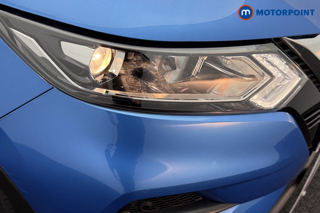 Nissan Qashqai Acenta Premium Manual Diesel SUV - Stock Number (1567829) - 27th supplementary image