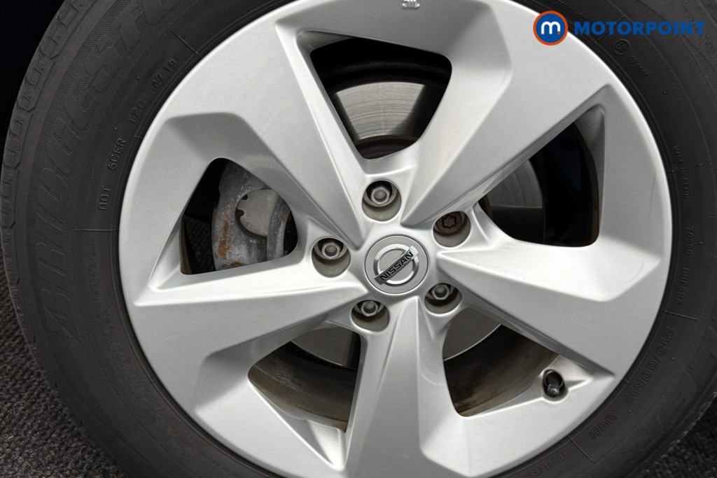 Nissan Qashqai Acenta Premium Manual Diesel SUV - Stock Number (1567829) - 29th supplementary image