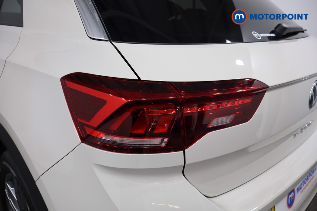 Volkswagen T-Roc R-Line Automatic Petrol SUV - Stock Number (1567880) - 33rd supplementary image