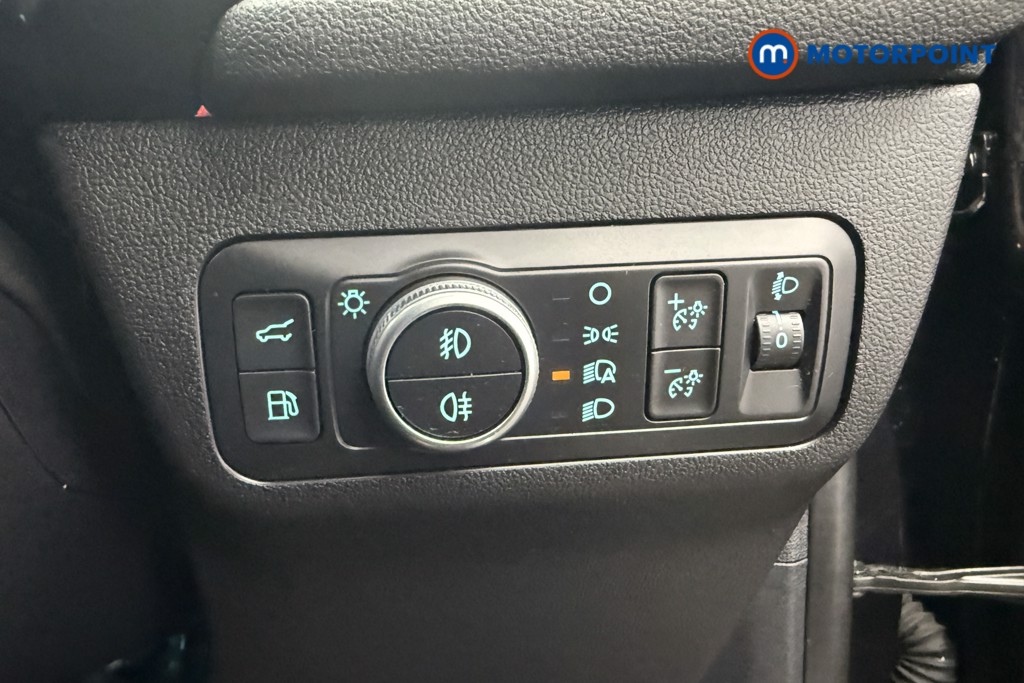 Ford Kuga St-Line Edition Automatic Petrol-Electric Hybrid SUV - Stock Number (1568177) - 17th supplementary image