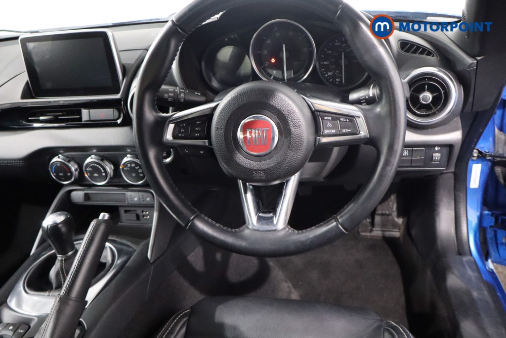Fiat 124 Spider Lusso Manual Petrol Convertible - Stock Number (1568219) - 3rd supplementary image
