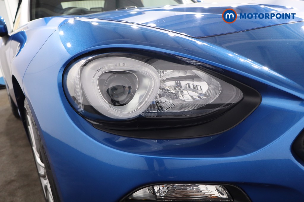 Fiat 124 Spider Lusso Manual Petrol Convertible - Stock Number (1568219) - 23rd supplementary image