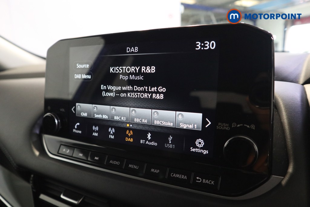 Nissan Qashqai N-Connecta Manual Petrol SUV - Stock Number (1568267) - 8th supplementary image