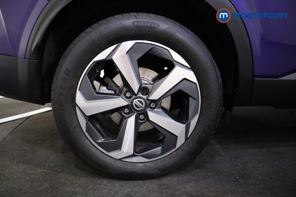 Nissan Qashqai N-Connecta Manual Petrol SUV - Stock Number (1568267) - 14th supplementary image
