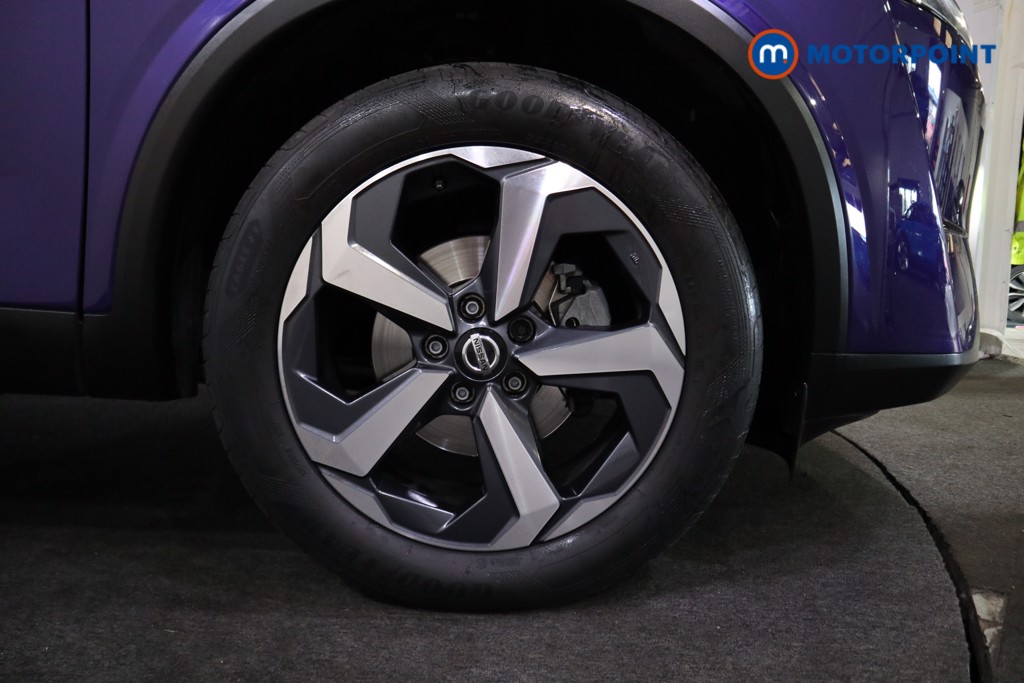 Nissan Qashqai N-Connecta Manual Petrol SUV - Stock Number (1568267) - 15th supplementary image