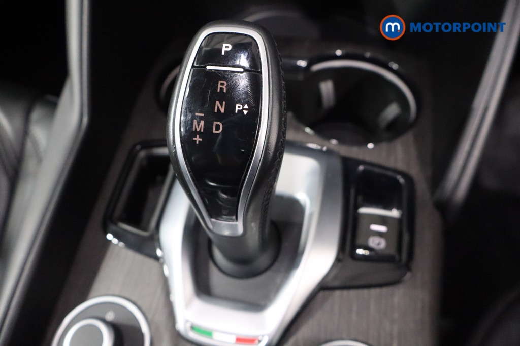 Alfa Romeo Giulia Lusso Ti Automatic Diesel Saloon - Stock Number (1568494) - 14th supplementary image