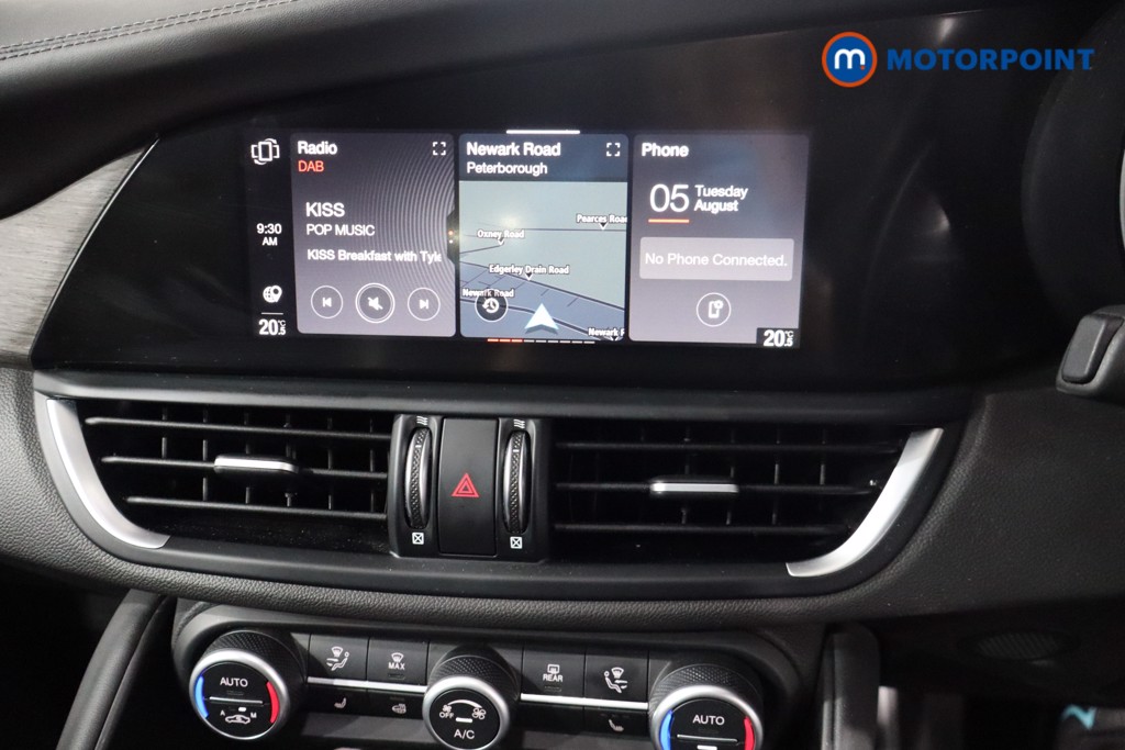 Alfa Romeo Giulia Lusso Ti Automatic Diesel Saloon - Stock Number (1568494) - 21st supplementary image
