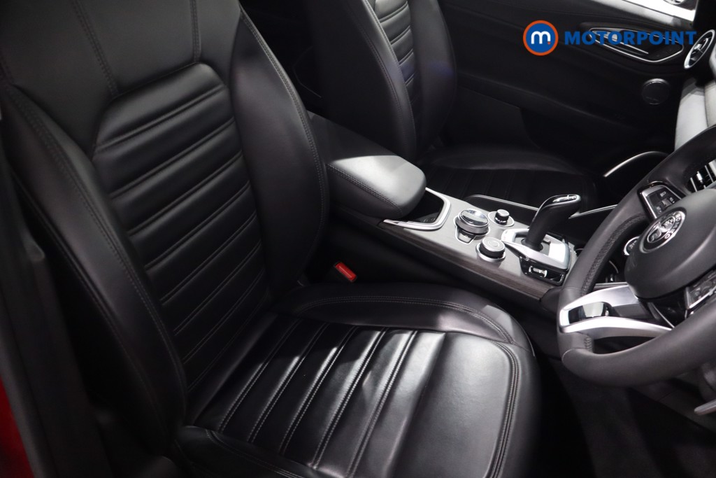 Alfa Romeo Giulia Lusso Ti Automatic Diesel Saloon - Stock Number (1568494) - 26th supplementary image