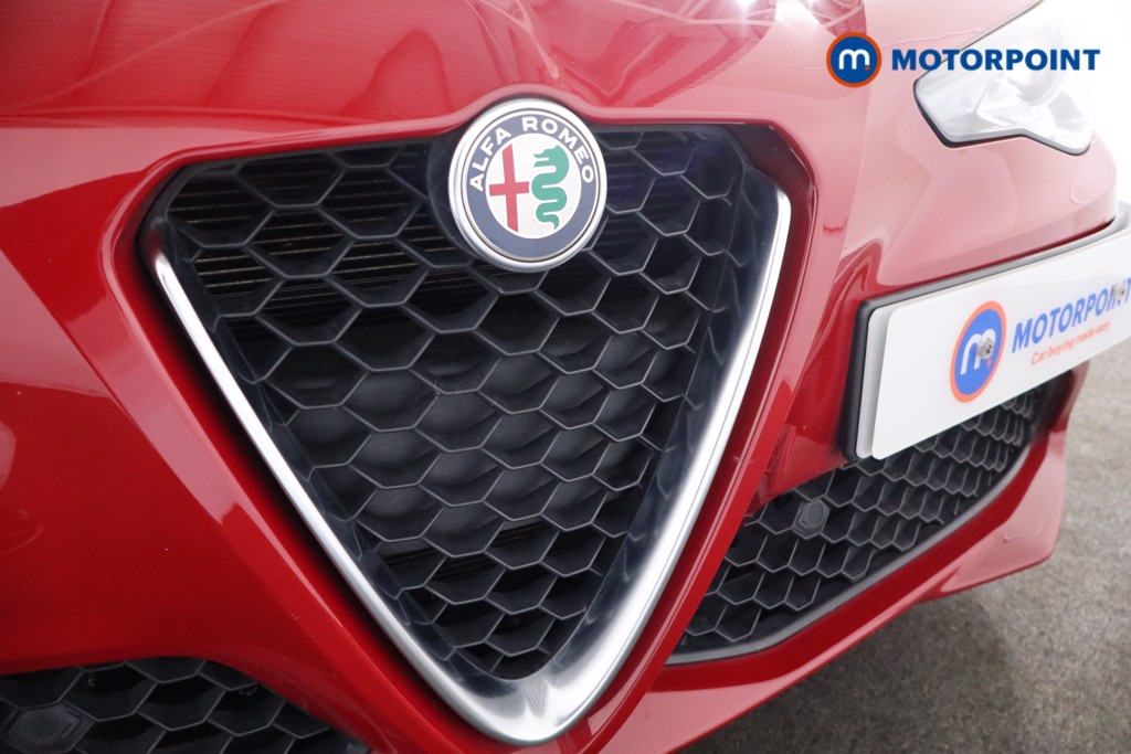 Alfa Romeo Giulia Lusso Ti Automatic Diesel Saloon - Stock Number (1568494) - 32nd supplementary image