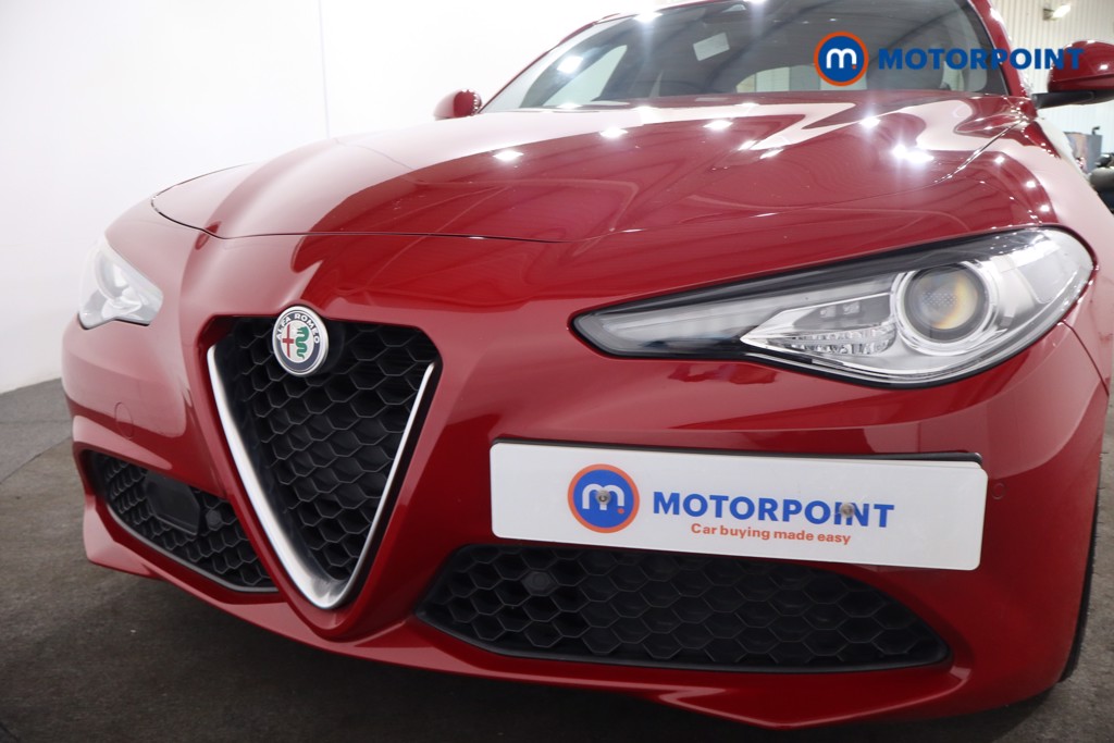 Alfa Romeo Giulia Lusso Ti Automatic Diesel Saloon - Stock Number (1568494) - 33rd supplementary image
