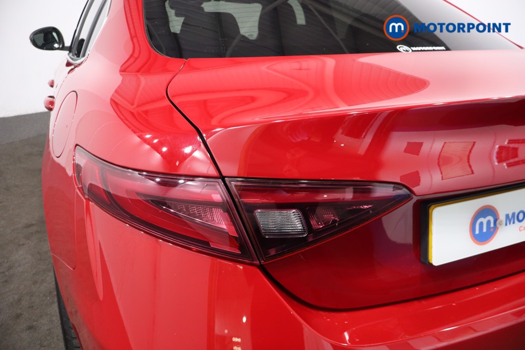 Alfa Romeo Giulia Lusso Ti Automatic Diesel Saloon - Stock Number (1568494) - 35th supplementary image