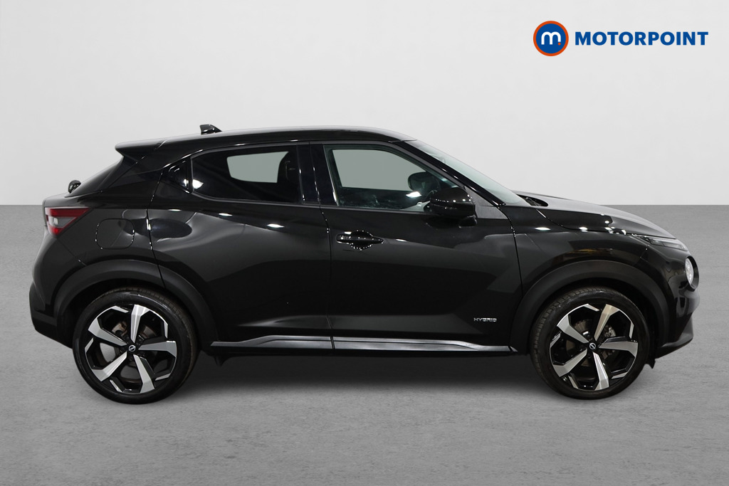 Nissan Juke Tekna Automatic Petrol-Electric Hybrid SUV - Stock Number (1568688) - Drivers side