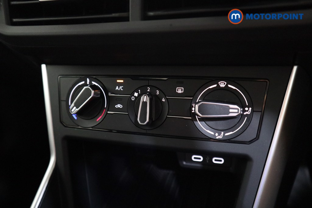 Volkswagen Polo Match Manual Petrol Hatchback - Stock Number (1569207) - 9th supplementary image