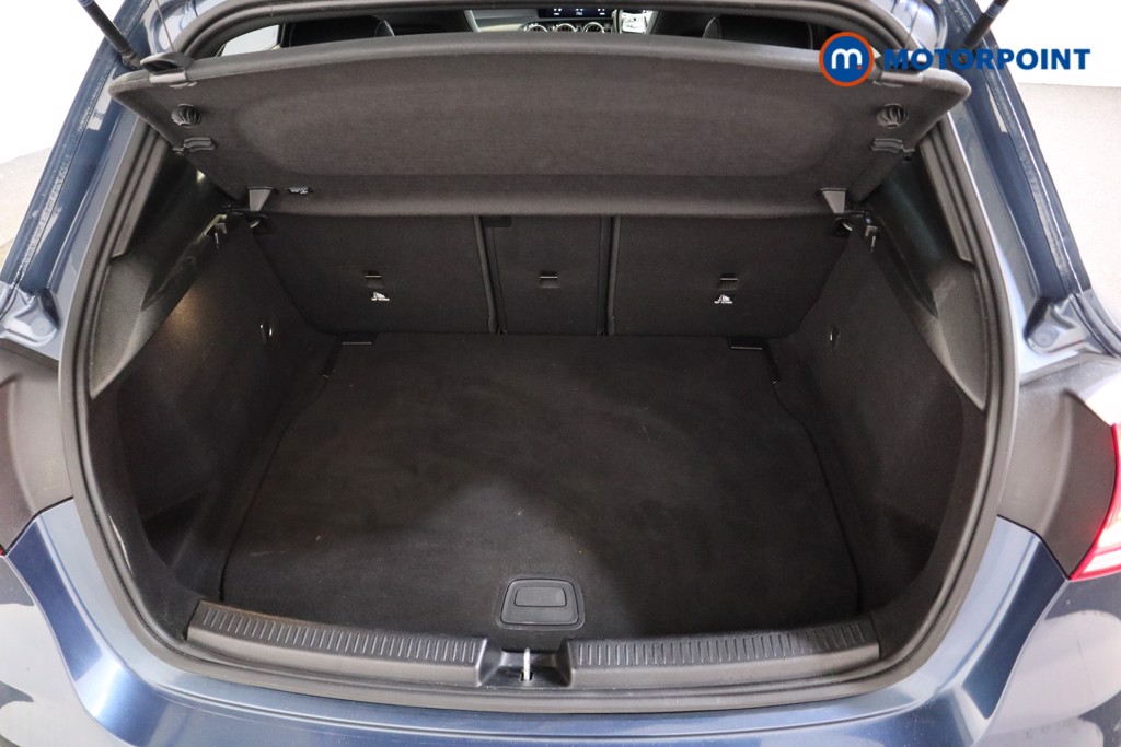 Mercedes-Benz A Class Amg Line Executive Edition Automatic Petrol Hatchback - Stock Number (1537663) - 14th supplementary image