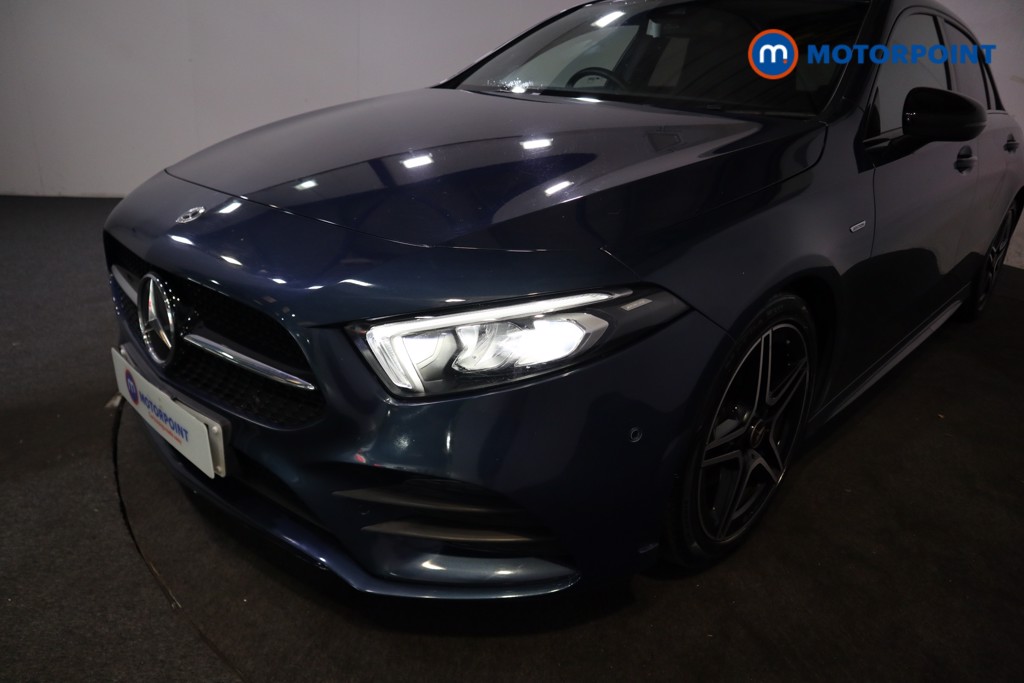 Mercedes-Benz A Class Amg Line Executive Edition Automatic Petrol Hatchback - Stock Number (1537663) - 23rd supplementary image