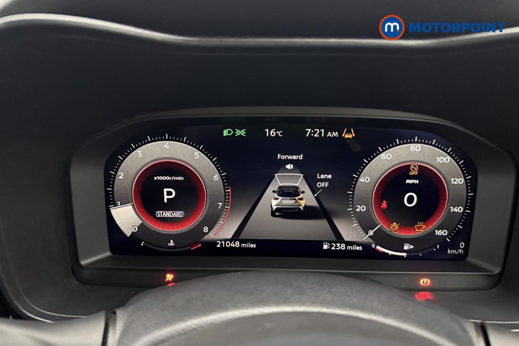 Nissan Juke N-Connecta Automatic Petrol SUV - Stock Number (1553913) - 6th supplementary image
