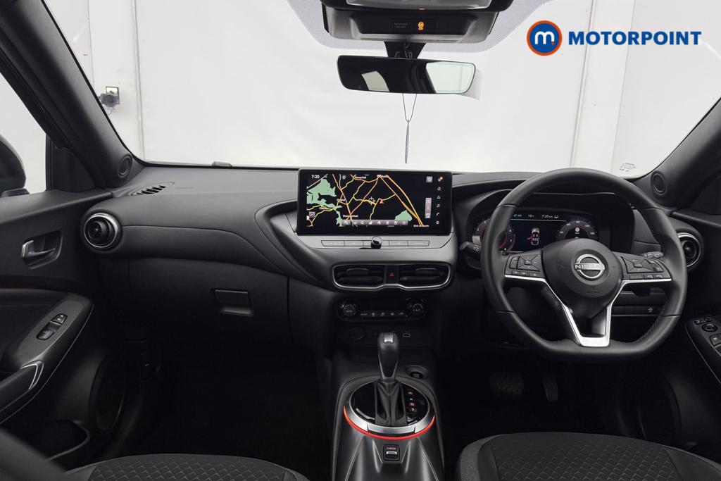 Nissan Juke N-Connecta Automatic Petrol SUV - Stock Number (1553913) - 1st supplementary image