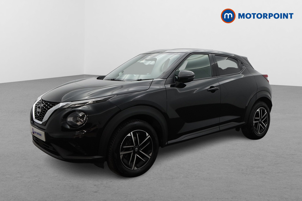 Nissan Juke N-Connecta Automatic Petrol SUV - Stock Number (1553913) - Passenger side front corner