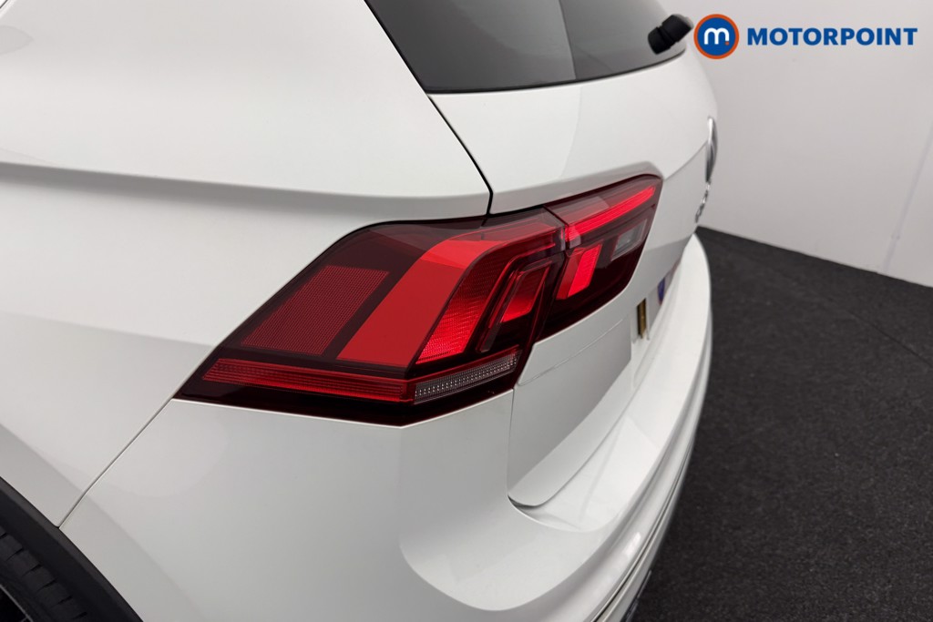 Volkswagen Tiguan R-Line Automatic Petrol SUV - Stock Number (1554904) - 26th supplementary image