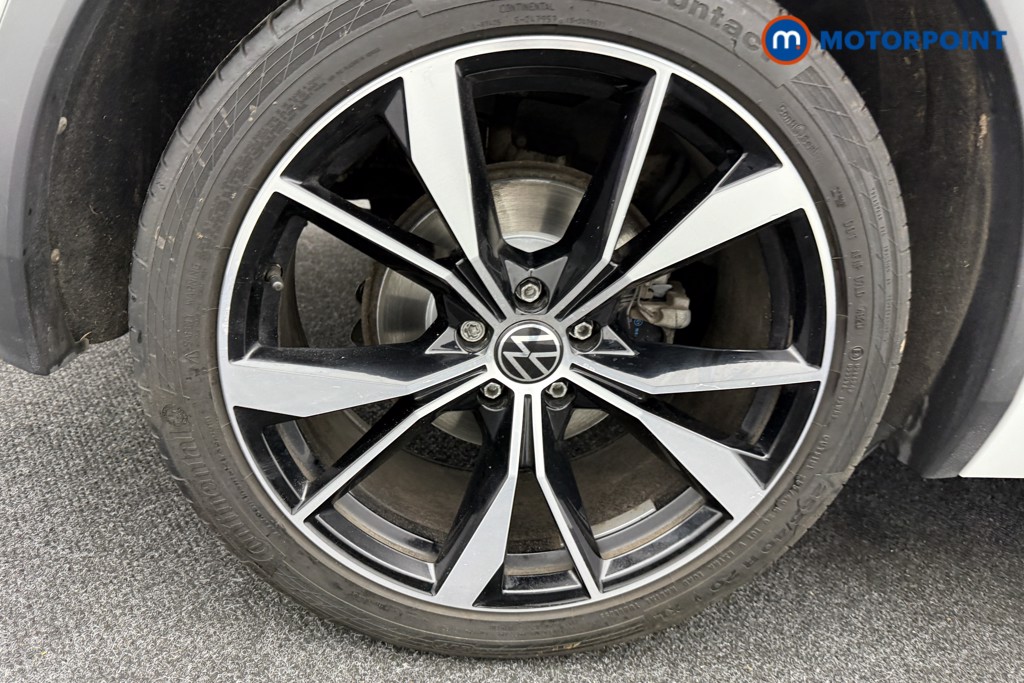 Volkswagen Tiguan R-Line Automatic Petrol SUV - Stock Number (1554904) - 32nd supplementary image