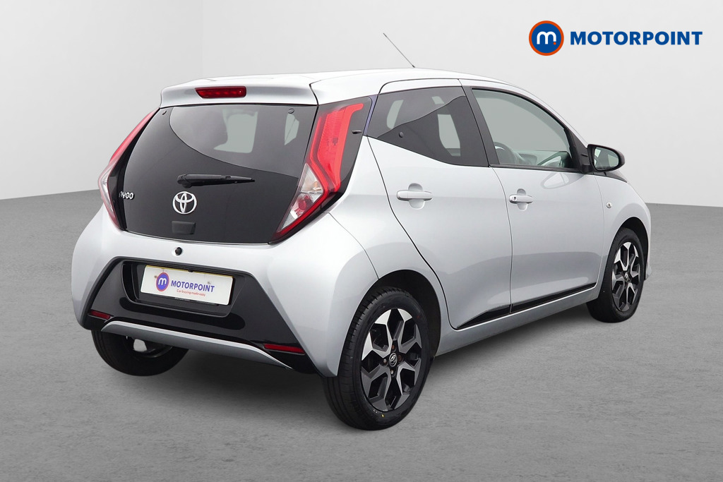 Toyota Aygo X-Trend Manual Petrol Hatchback - Stock Number (1556851) - Drivers side rear corner